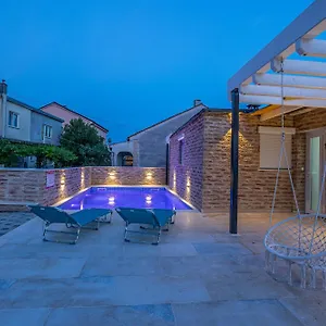  Apartment Rocca