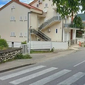  Apartment Josipa 2